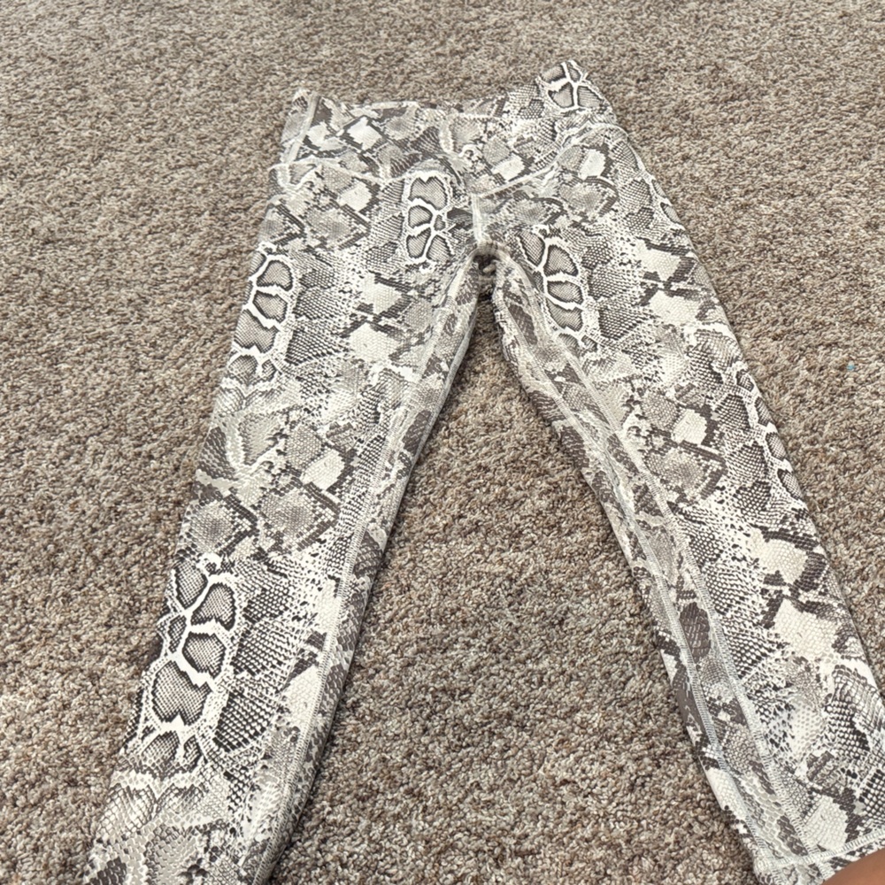 Victoria's Secret Snake Print Leggings